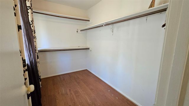 2123 N Fountain Valley Drive, Missouri City, TX 77459