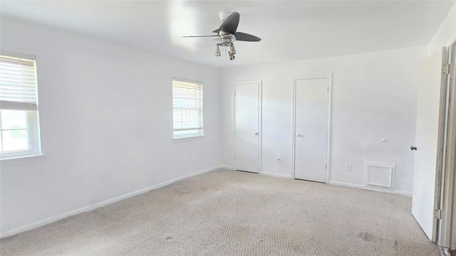 2123 N Fountain Valley Drive, Missouri City, TX 77459