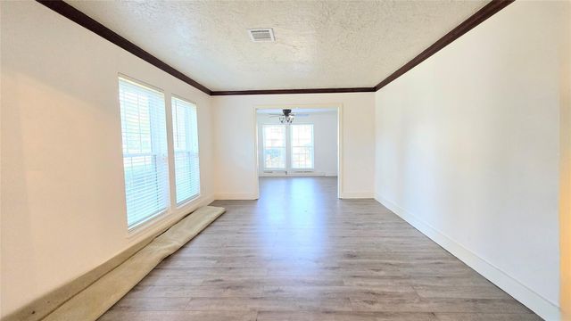 2123 N Fountain Valley Drive, Missouri City, TX 77459