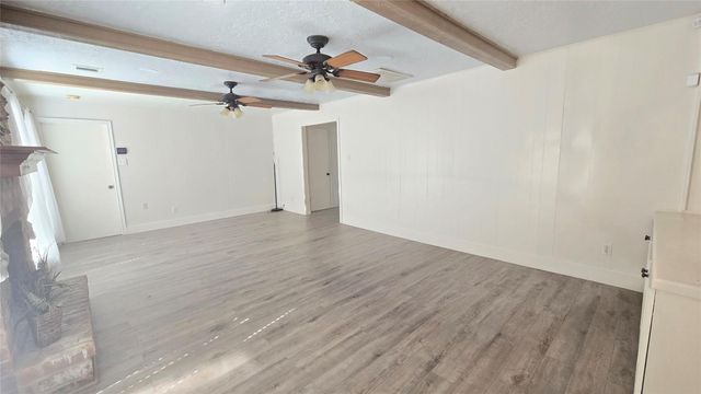 2123 N Fountain Valley Drive, Missouri City, TX 77459