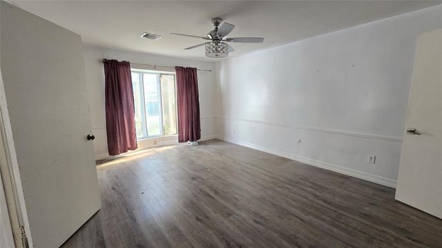 2123 N Fountain Valley Drive, Missouri City, TX 77459