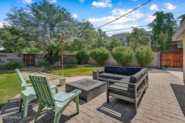 4201 N 19TH Street, Phoenix, AZ 85016