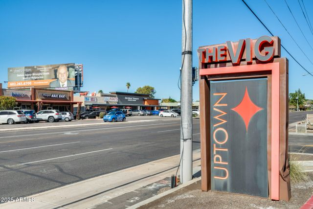 4201 N 19TH Street, Phoenix, AZ 85016