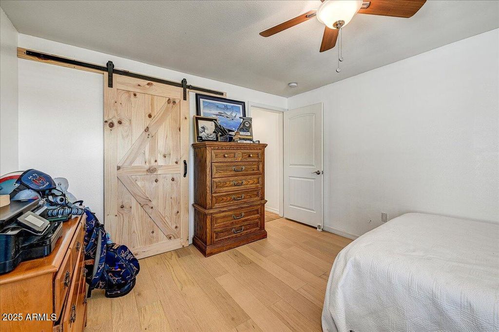 Image 21 of property listing at 4201 N 19TH Street, Phoenix, AZ 85016