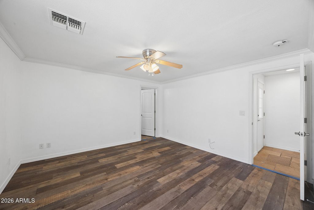 Image 24 of property listing at 4201 N 19TH Street, Phoenix, AZ 85016