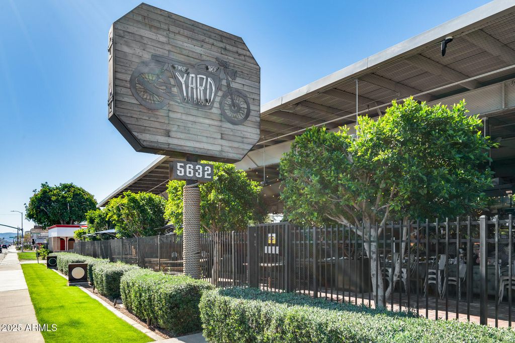 Image 47 of property listing at 4201 N 19TH Street, Phoenix, AZ 85016