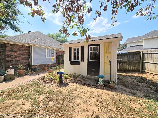 9607 Hanover Circle, Fort Smith, AR 72908