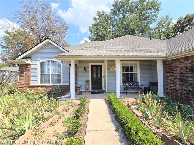 9607 Hanover Circle, Fort Smith, AR 72908