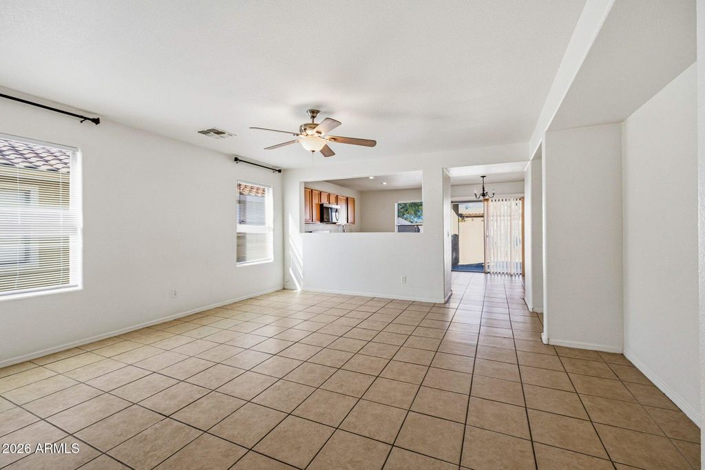 40202 W Mary Lou Drive, Maricopa, AZ 85138 — photo 4