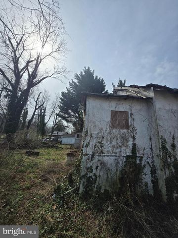 714 32ND ST SE, Washington, DC 20019