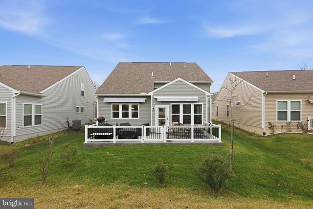 5950 AVERY POINT DR, Fredericksburg, VA 22406