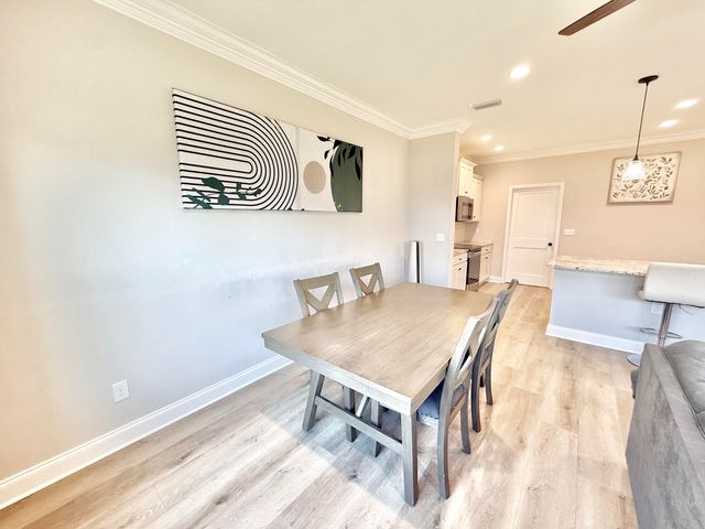 2135 Nina Street, Navarre, FL 32566