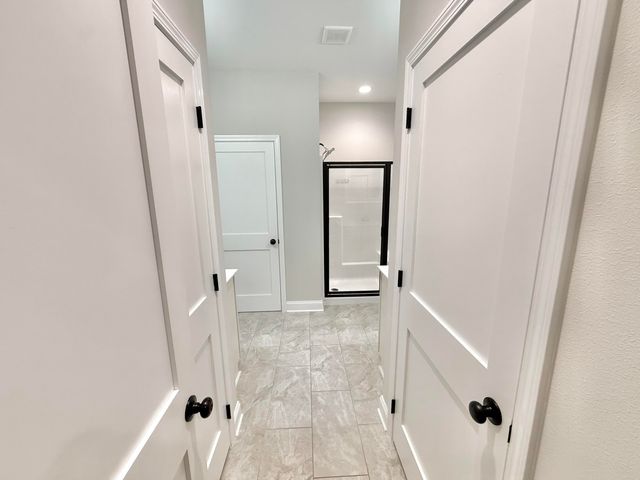 2135 Nina Street, Navarre, FL 32566