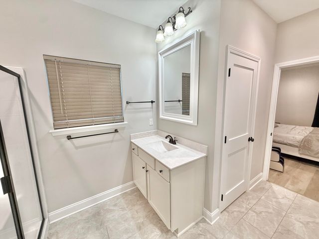 2135 Nina Street, Navarre, FL 32566