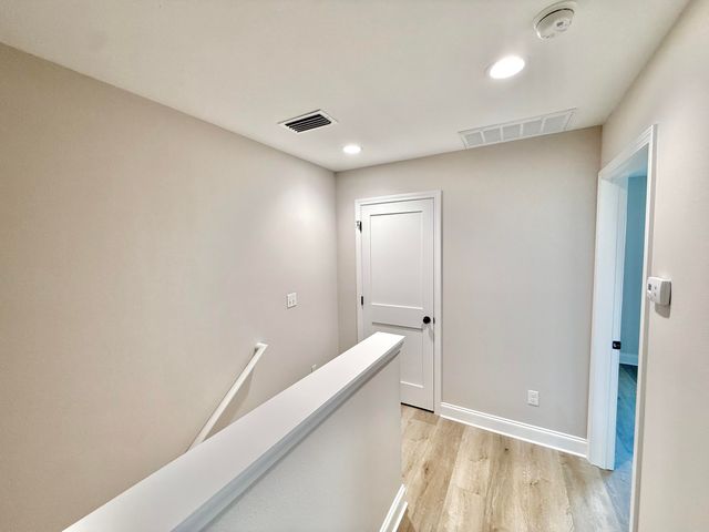 2135 Nina Street, Navarre, FL 32566