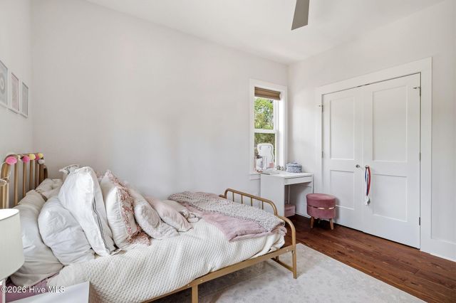 170 E Delaware Avenue, Southern Pines, NC 28387
