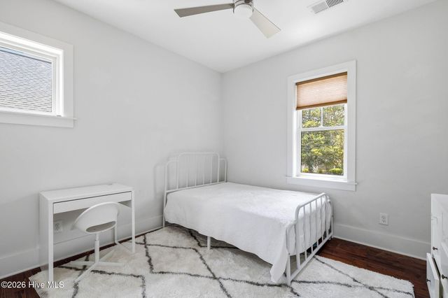 170 E Delaware Avenue, Southern Pines, NC 28387
