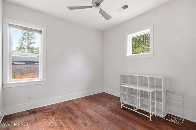 170 E Delaware Avenue, Southern Pines, NC 28387