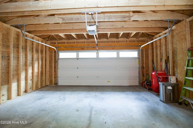 170 E Delaware Avenue, Southern Pines, NC 28387