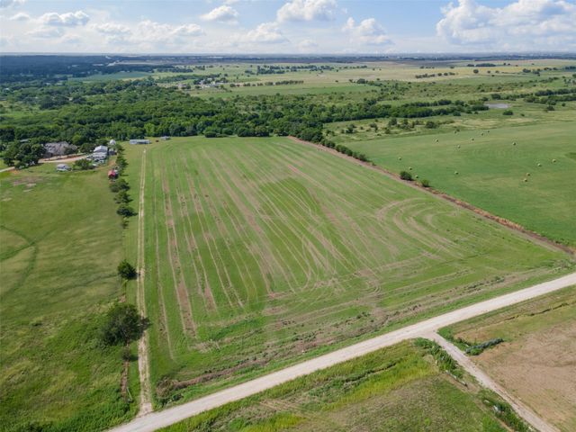 167 Hcr 4105, Covington, TX 76636