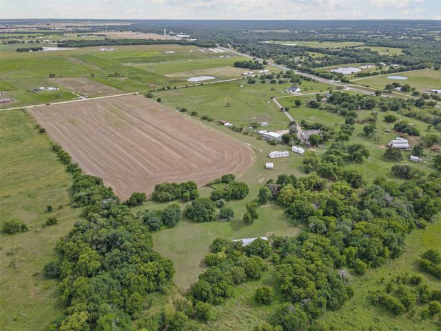 167 Hcr 4105, Covington, TX 76636