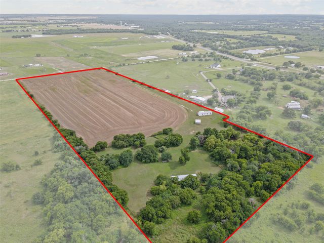167 Hcr 4105, Covington, TX 76636
