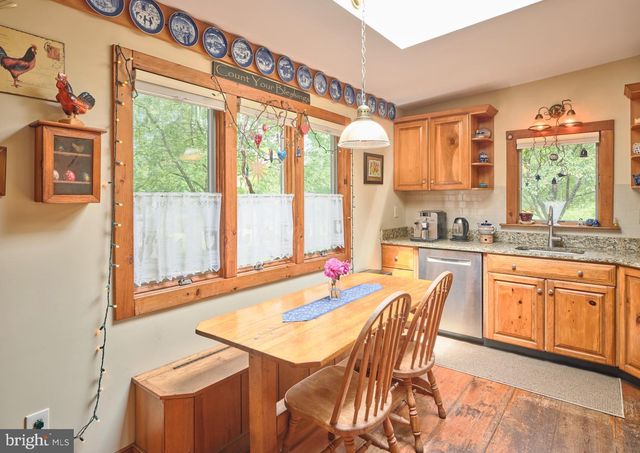 1490 RIVER RD, Upper Black Eddy, PA 18972