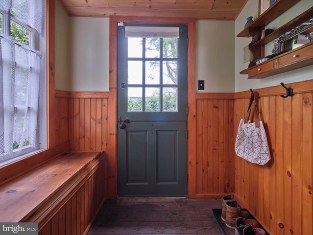1490 RIVER RD, Upper Black Eddy, PA 18972