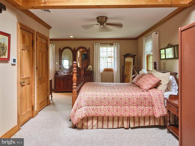 1490 RIVER RD, Upper Black Eddy, PA 18972