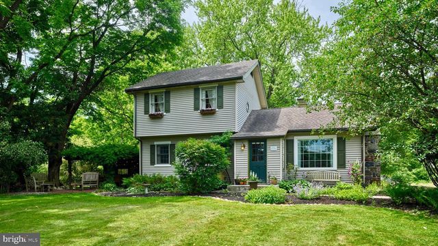 1490 RIVER RD, Upper Black Eddy, PA 18972