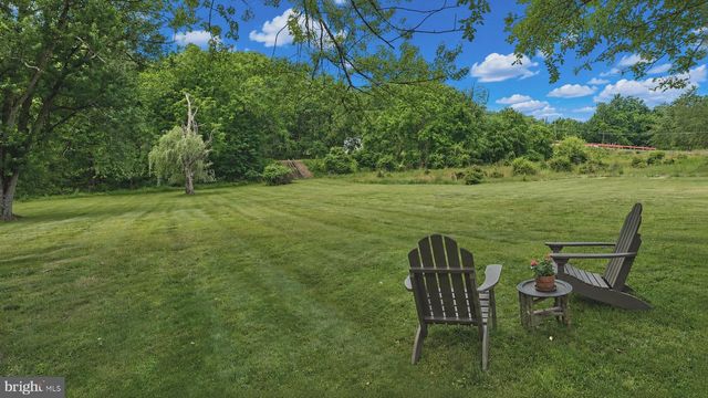 1490 RIVER RD, Upper Black Eddy, PA 18972