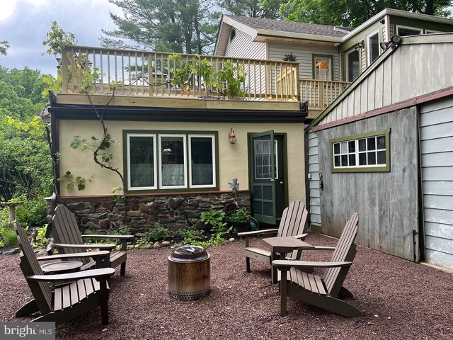 1490 RIVER RD, Upper Black Eddy, PA 18972