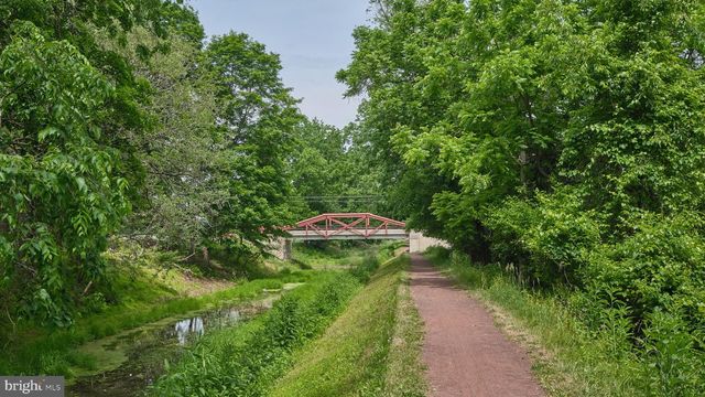 1490 RIVER RD, Upper Black Eddy, PA 18972