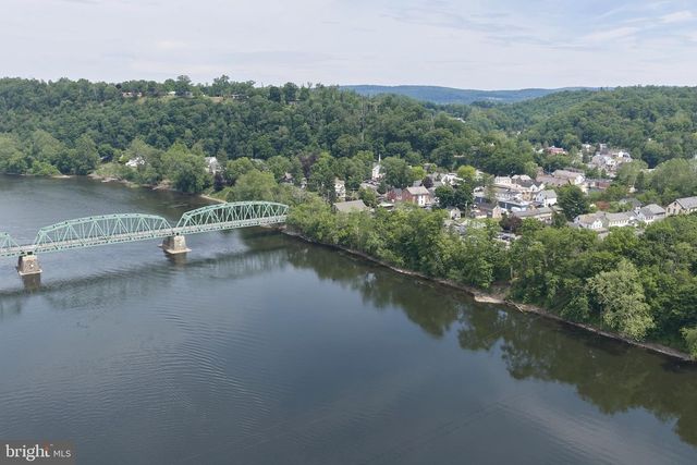 1490 RIVER RD, Upper Black Eddy, PA 18972