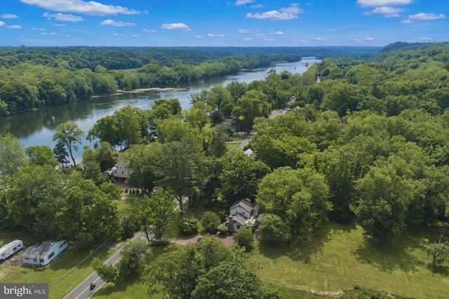 1490 RIVER RD, Upper Black Eddy, PA 18972