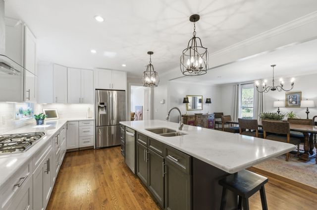 914 Percy Warner Blvd, Nashville, TN 37205