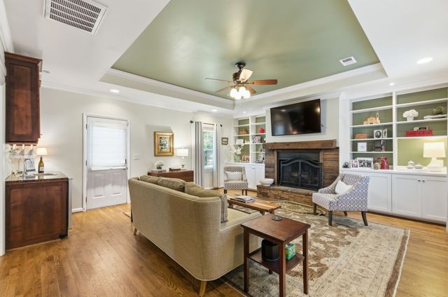 914 Percy Warner Blvd, Nashville, TN 37205