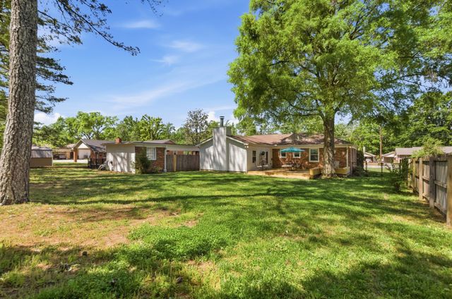 914 Percy Warner Blvd, Nashville, TN 37205