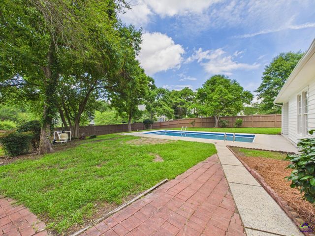 6309 mansion Drive, Macon, GA 31216