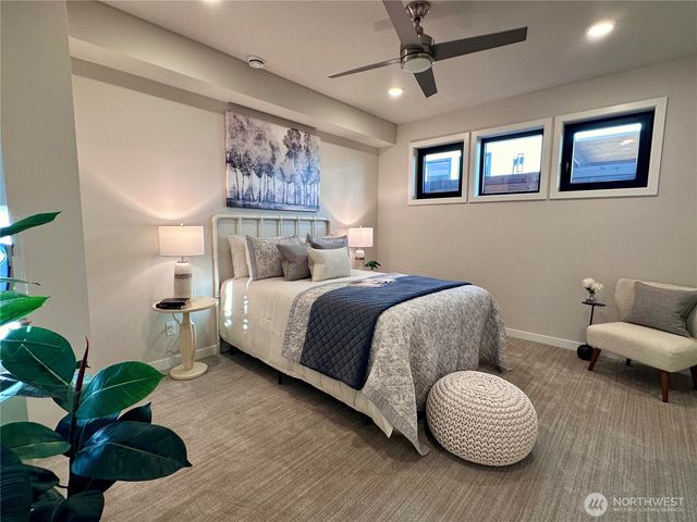 4304 Creston Way, Bellingham, WA 98226