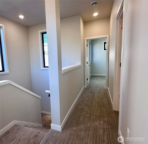 4304 Creston Way, Bellingham, WA 98226
