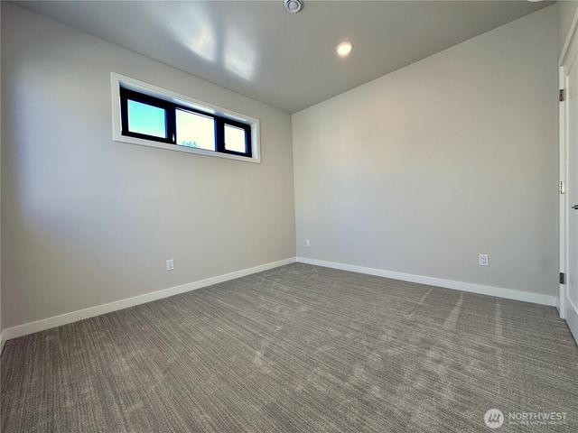 4304 Creston Way, Bellingham, WA 98226