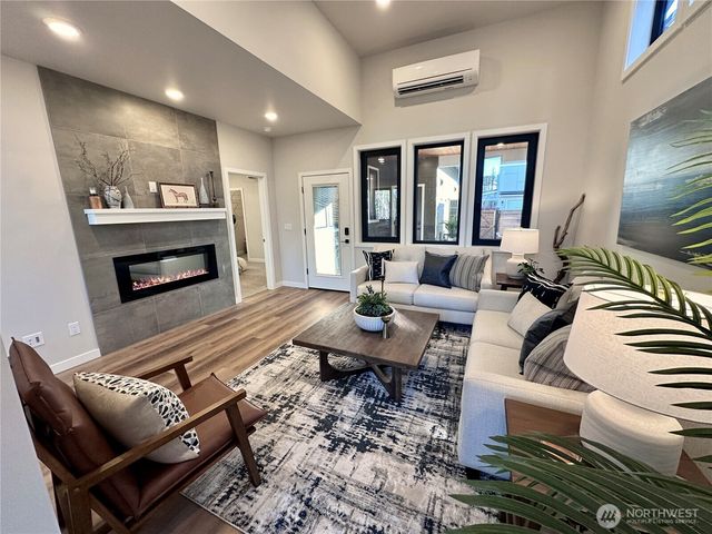 4304 Creston Way, Bellingham, WA 98226