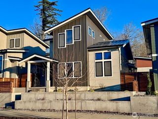 4304 Creston Way, Bellingham, WA 98226