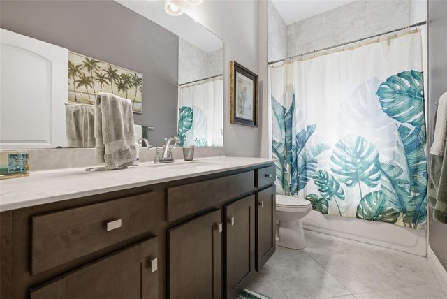 3840 CARDENAL AVENUE, Sun City Center, FL 33573