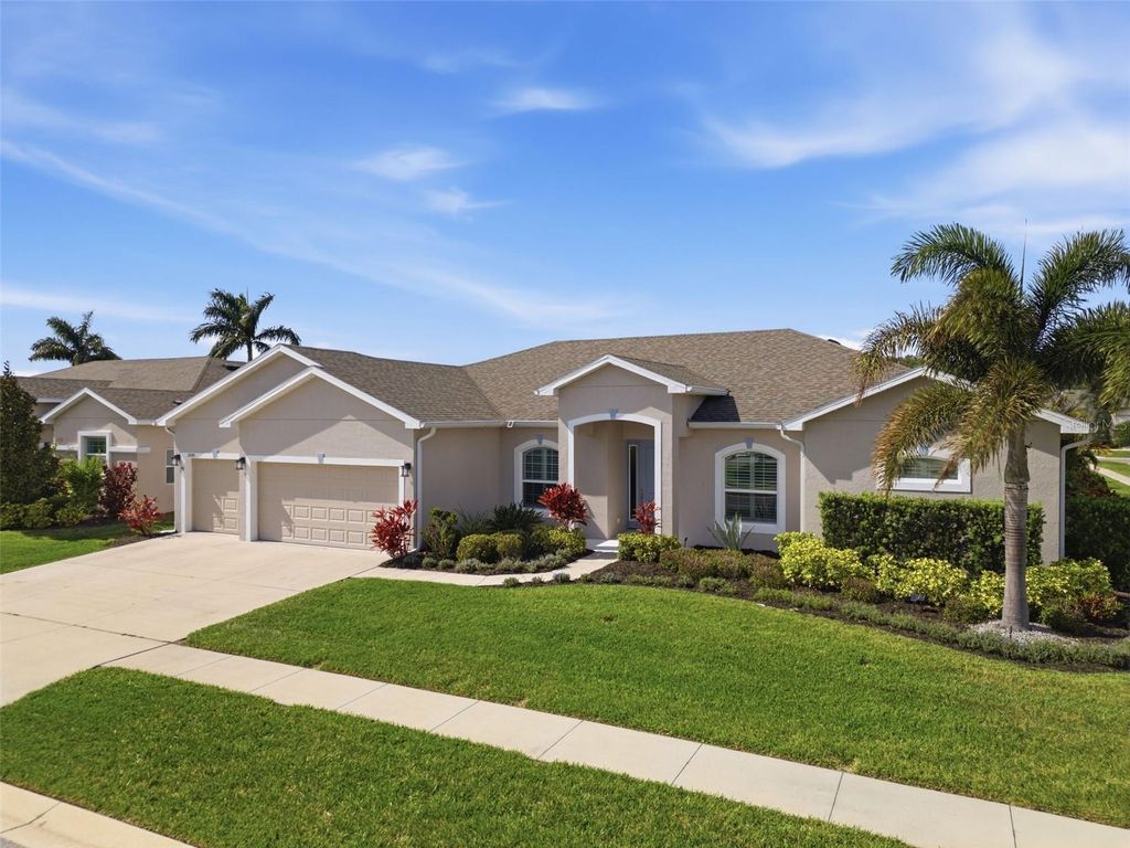 Image 1 of property listing at 3840 CARDENAL AVENUE, Sun City Center, FL 33573