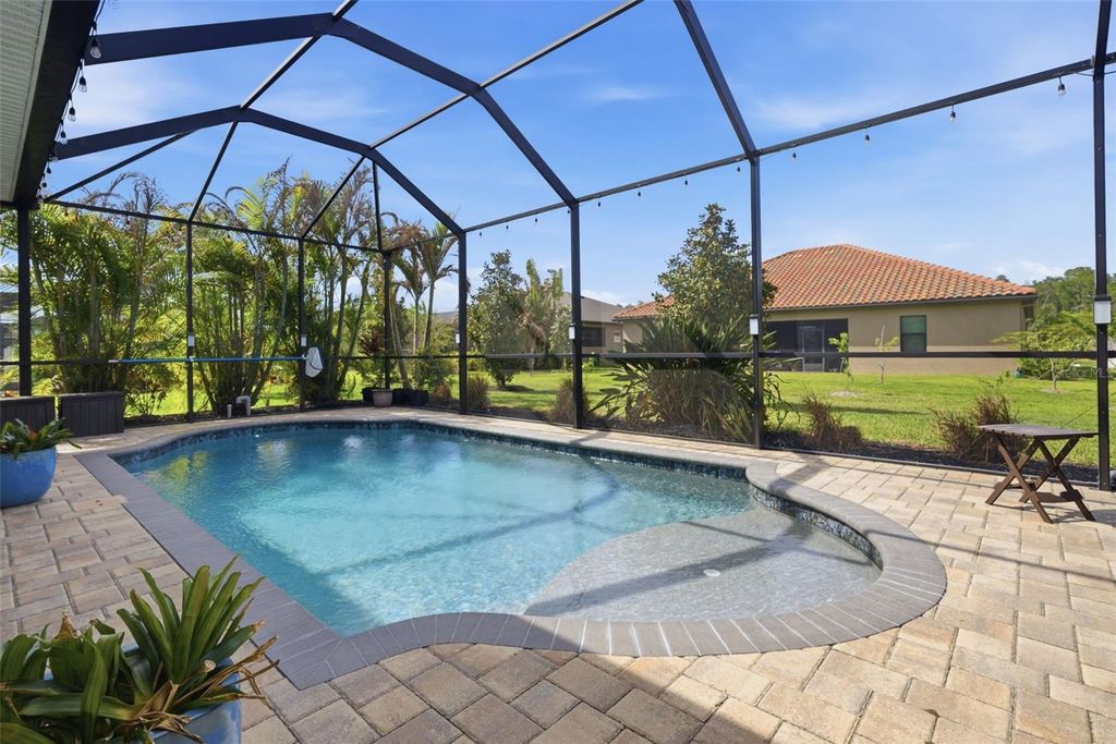 Image 15 of property listing at 3840 CARDENAL AVENUE, Sun City Center, FL 33573