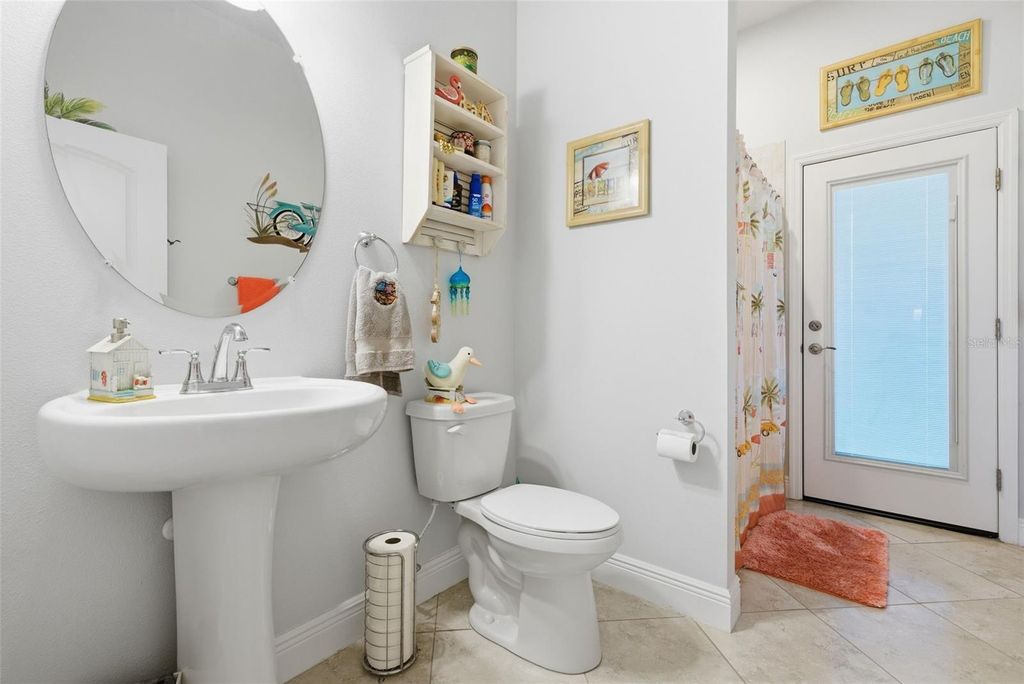 Image 22 of property listing at 3840 CARDENAL AVENUE, Sun City Center, FL 33573