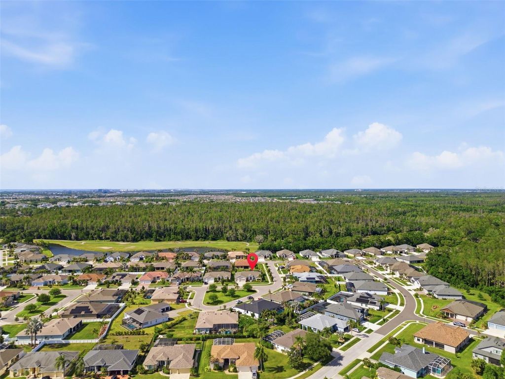 Image 31 of property listing at 3840 CARDENAL AVENUE, Sun City Center, FL 33573