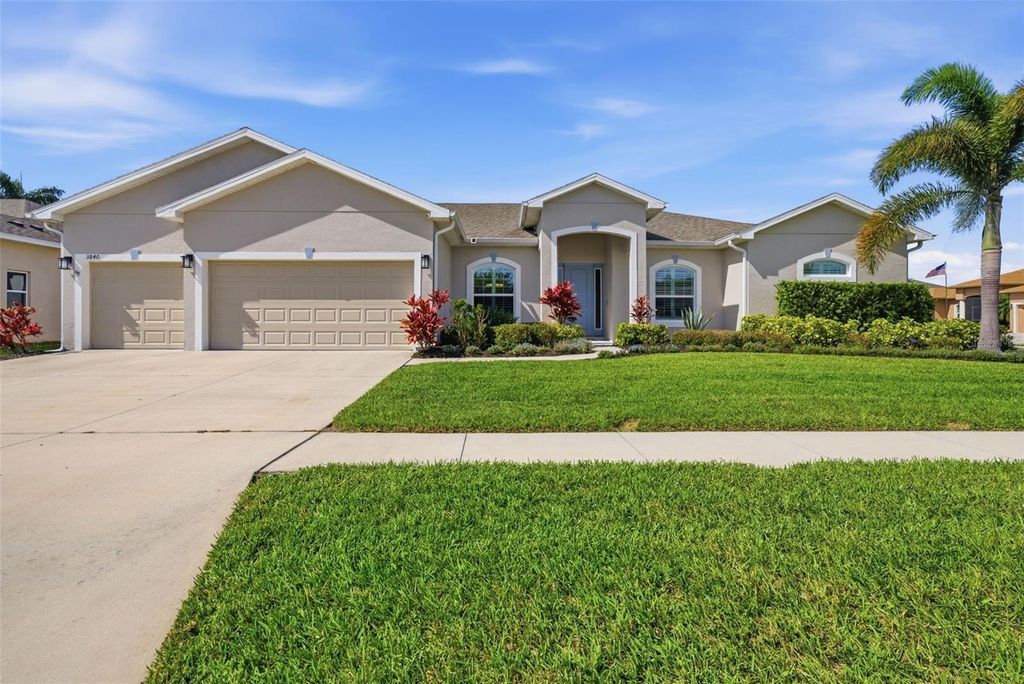 Image 34 of property listing at 3840 CARDENAL AVENUE, Sun City Center, FL 33573